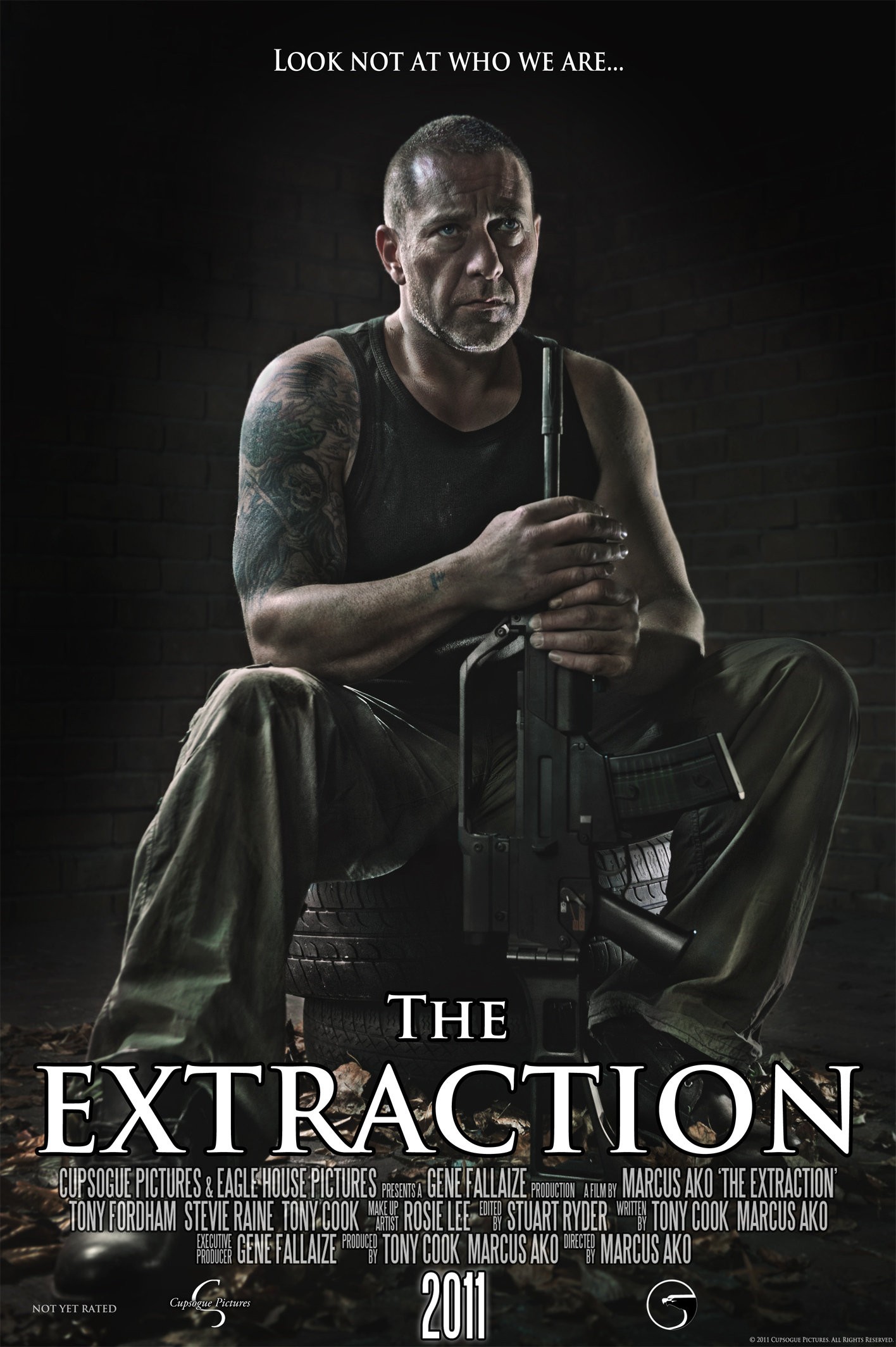 Mega Sized Movie Poster Image for The Extraction